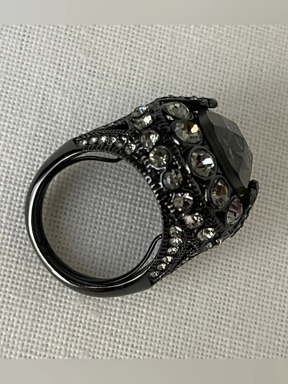Bloomingdale’s Black Crystal Cocktail Ring - Women Jewelry NWO